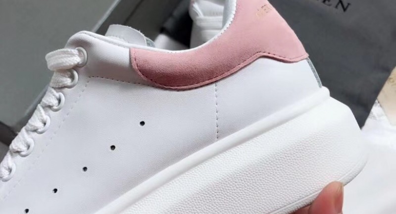  Các dòng giày Alexander McQueen đẹp và đang Hot hiện nay